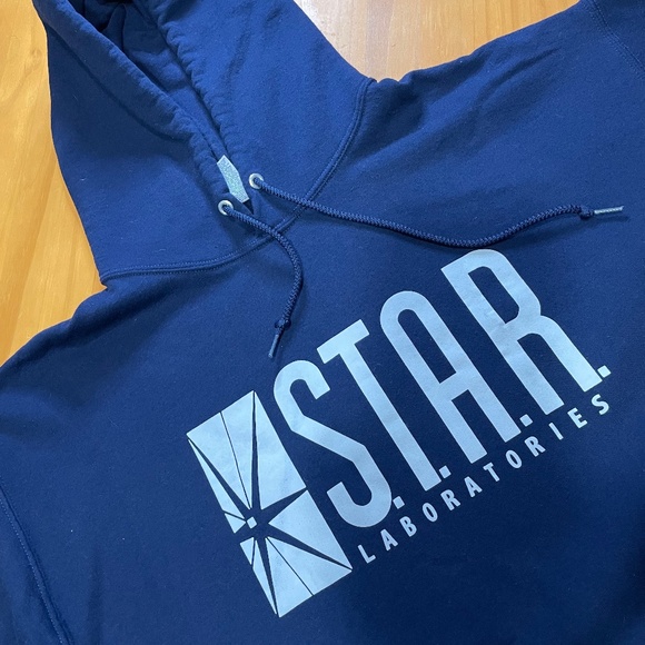 Men's Jerzees graphic hoodie size L Star Laboratories (The Flash) - Picture 1 of 4